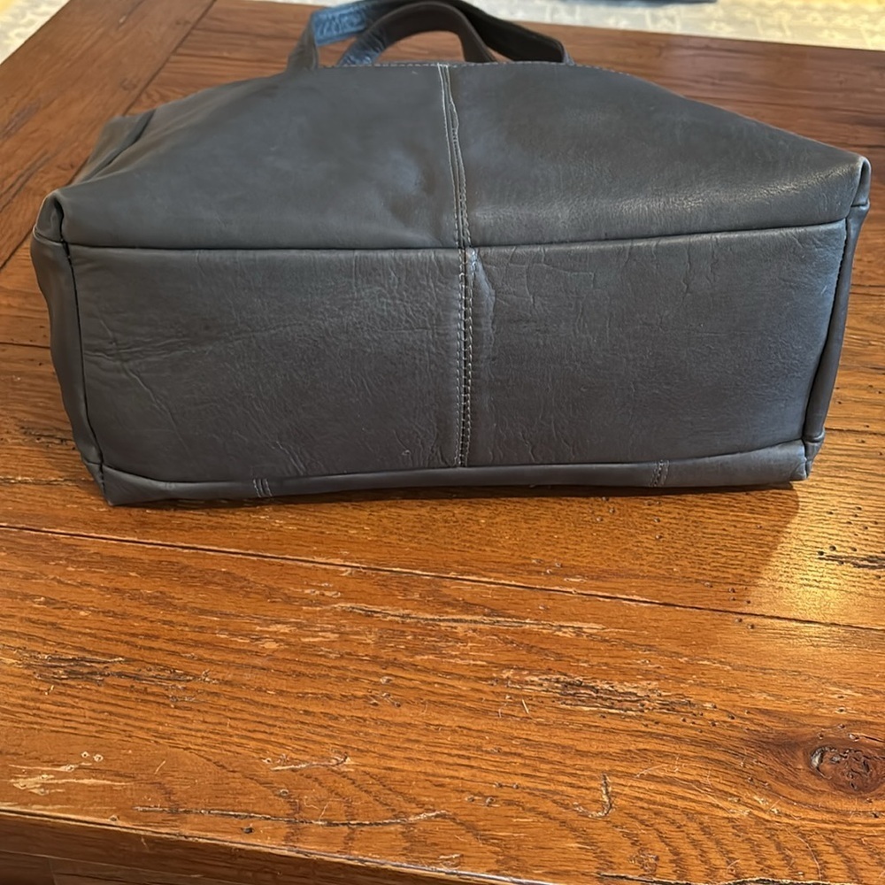Le Donne Leather Collection Shoulder Bag Medium Size Purse Gray Zip Pocket - Picture 2 of 11